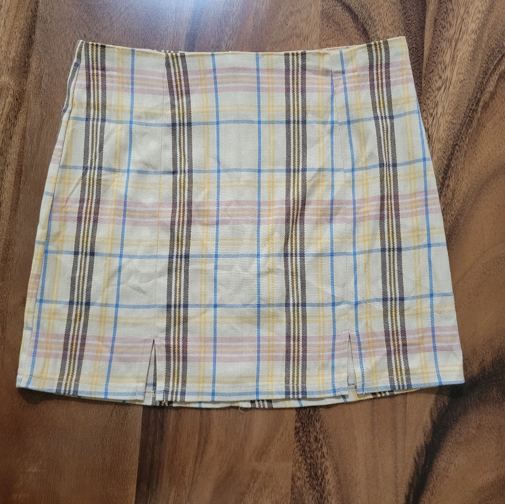 EUC Sky and Sparrow plaid mini skirt